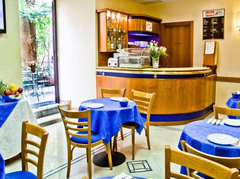 Amadeus Hotel