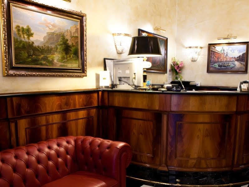 Amadeus Hotel